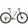 VTT Semi-Rigide TREK X-Caliber 8 Blanc Rouge -VTT Soldes Magasin trek22 xcal8brL VTT Semi Rigide TREK X Caliber 8 Blanc Rouge 1x1200