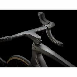 Trek EMONDA SLR 9 ETap DISC 2023 -VTT Soldes Magasin velo course emonda slr 9 etap disc 4