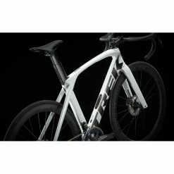 Trek MADONE SL 6 Disc 2022 13 Trek MADONE SL 6 Disc 2022 -VTT Soldes Magasin velo course trek madone sl 6 disc 2