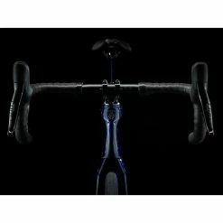 Trek MADONE SL7 ETap Disc 2022 -VTT Soldes Magasin velo course trek madone sl 7 disc etap 5