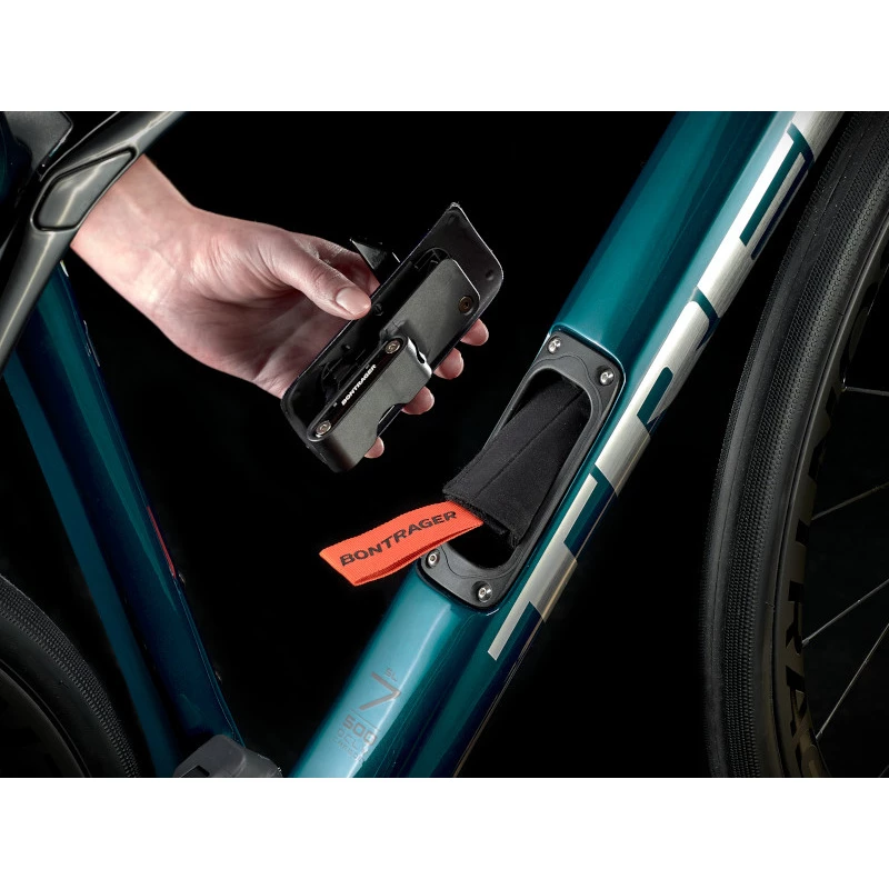 Trek Domane SL7 ETap 2022 6 Trek Domane SL7 ETap 2022 – Image 4